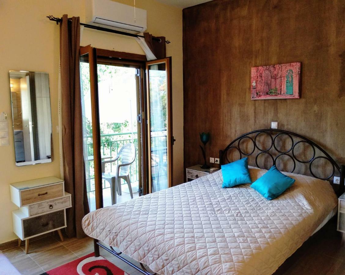 Cosy Studio In Stoupa Stoúpa Exterior foto